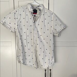 White Helm Print Men's Shirt